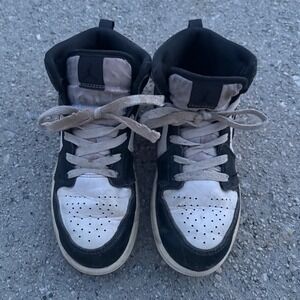 Jordan 1 Mid Kids Size 2.5Y Black White Elephant Print FB9910-001 Sneakers